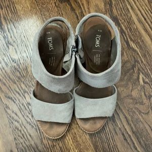 Toms open toe heels